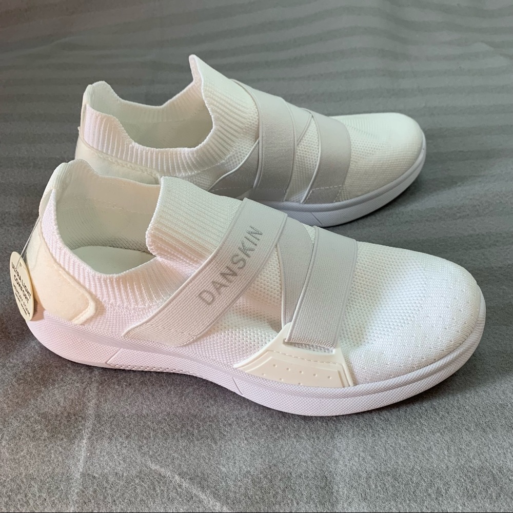 DANSKIN Elite Sock Knit Cross Band Slip-On Sneaker